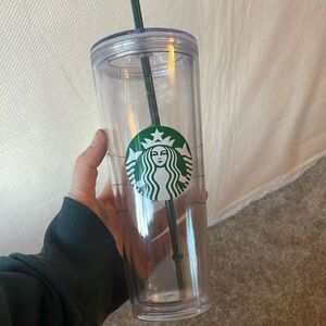 Clear tumbler plastic